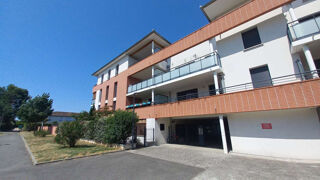  Appartement à louer 2 pièces 44 m²
