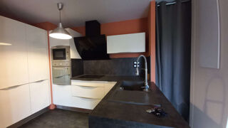  Appartement à louer 3 pièces 57 m²