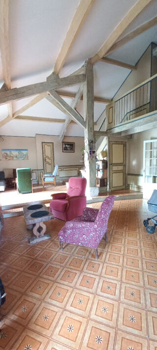 Vente Maison Maison T5 coup de coeur de 169m2 sur près de 9000m2 de terrain Mauvezin
