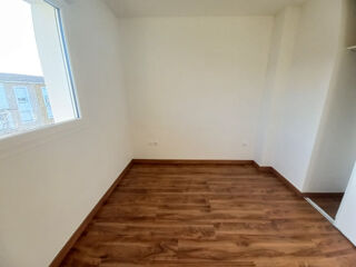  Appartement à louer 3 pièces 63 m² Frouzins