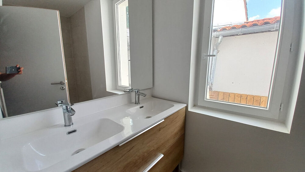 Location Appartement 32600 L'ISLE JOURDAIN: Appartement  T3 neuf à louer L isle jourdain