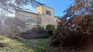  Appartement à louer 3 pièces 91 m²