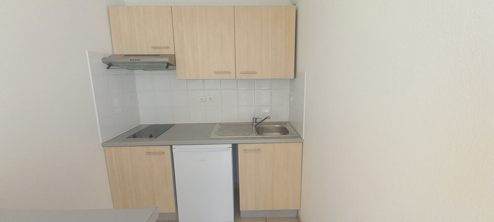 Vente Appartement T2 Premier et dernier étage avec terrasse et parking Roquettes