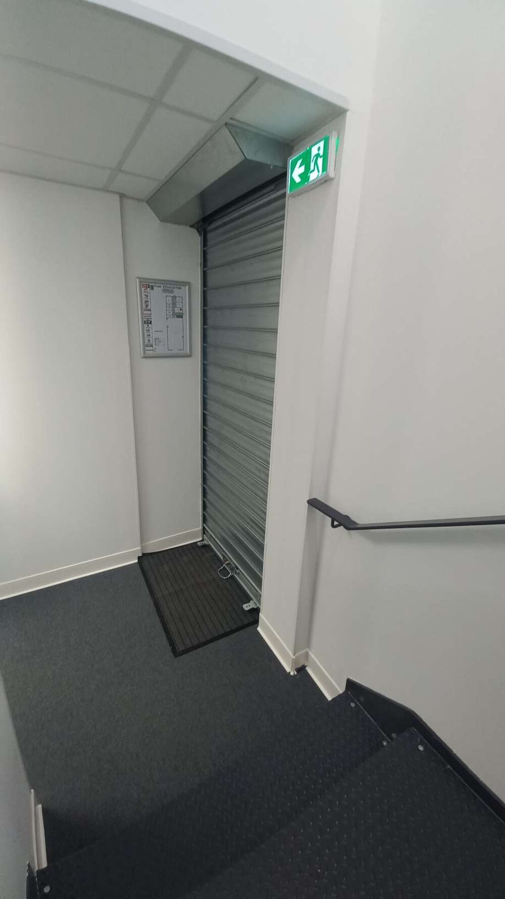   Local professionnel ou commercial de 65m2 - TOULOUSE Zone Thibault (31100) Toulouse