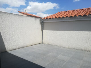  Appartement à louer 1 pièce 25 m²