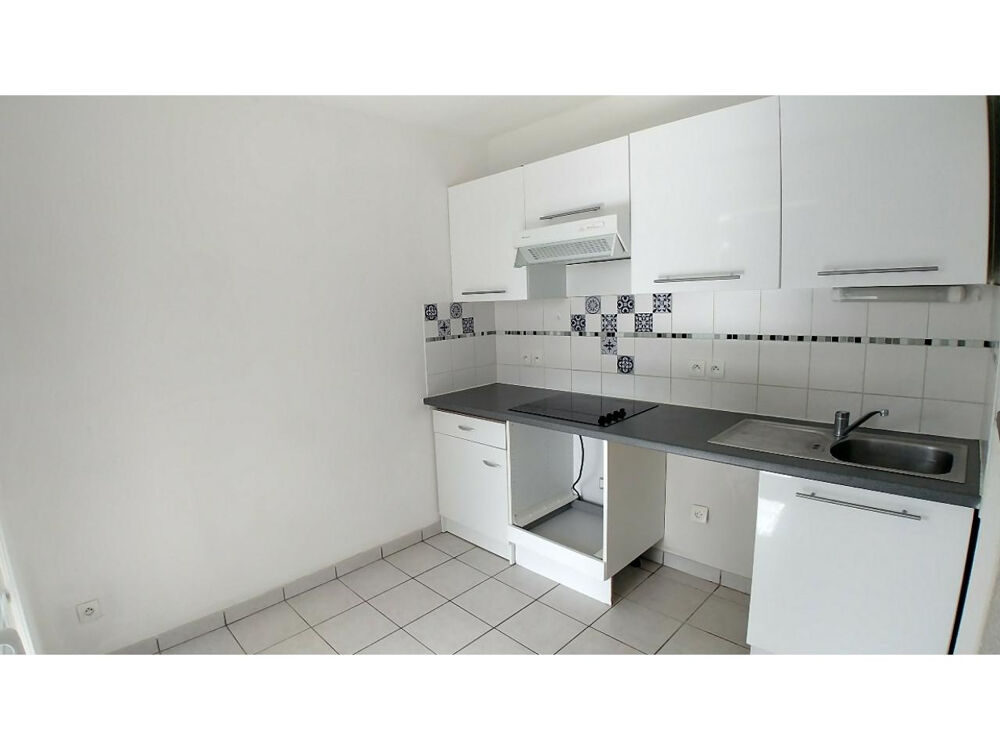 Appartement T3 en rez-de-jardin avec 147 m2 de jardin à Frouzins