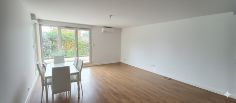  Appartement � louer 3 pi�ces 73 m�