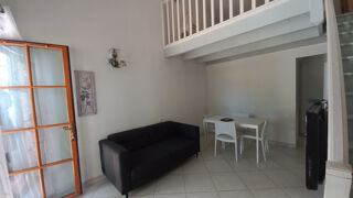  Duplex/triplex à louer 2 pièces 27 m²