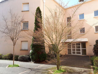  Appartement à louer 2 pièces 36 m²