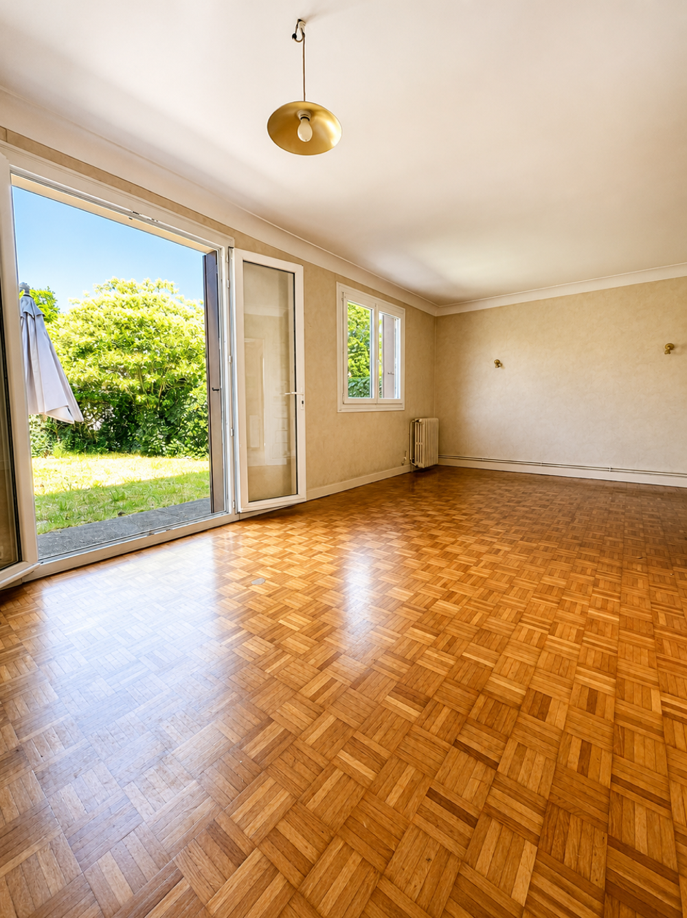 Vente Maison Maison T4 de 80m2 habitable sur parcelle terrain 205m2 avec garage et buanderie. Cugnaux