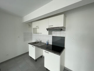  Appartement à louer 3 pièces 60 m²