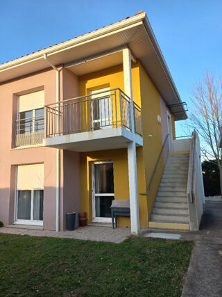  Appartement à louer 3 pièces 63 m² Frouzins