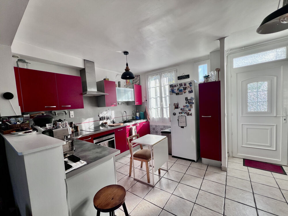 Vente Maison Maison de ville T4 de 80m2 habitable sur terrain 175m2 avec terrasse et double jardin Villeneuve tolosane