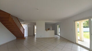  Maison � louer 5 pi�ces 151 m�