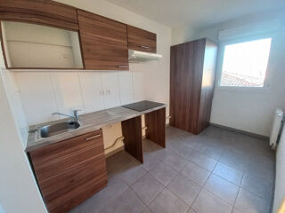  Appartement à louer 3 pièces 63 m² Frouzins