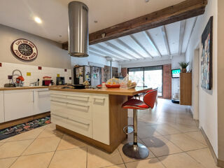  Maison � vendre 7 pi�ces 218 m�