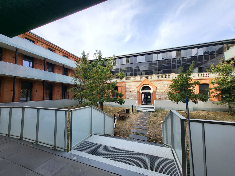 Location Appartement 31400 TOULOUSE: Studio meublé dans campus universitaire Toulouse