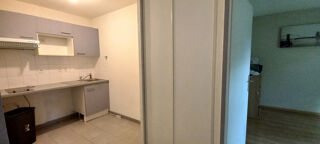 Appartement à louer 2 pièces 37 m²