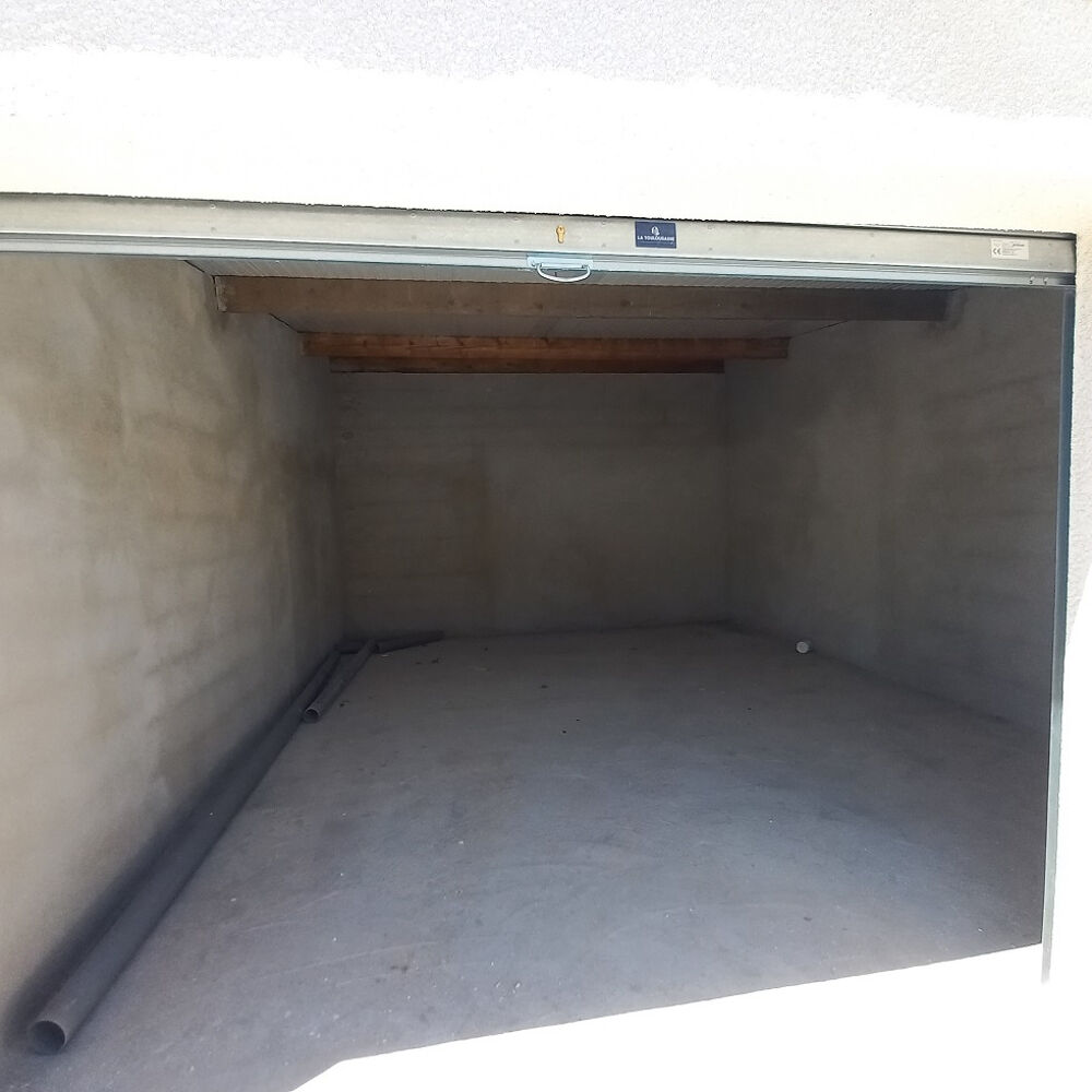 Location Parking/Garage 31120 ROQUES : Loue garage Roques
