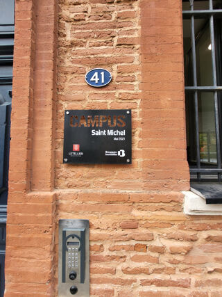  Appartement à louer 1 pièce 19 m²
