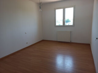  Maison � louer 5 pi�ces 151 m�