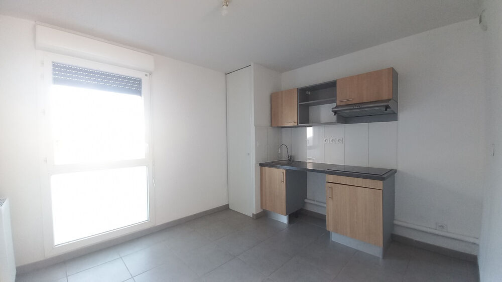 31270 VILLENEUVE TOLOSANE : Appartement T3 à louer
