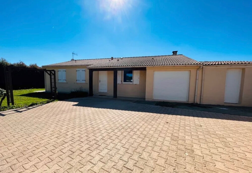 Location Maison 31470 SAINT LYS: Loue maison T4/5 meublée St lys
