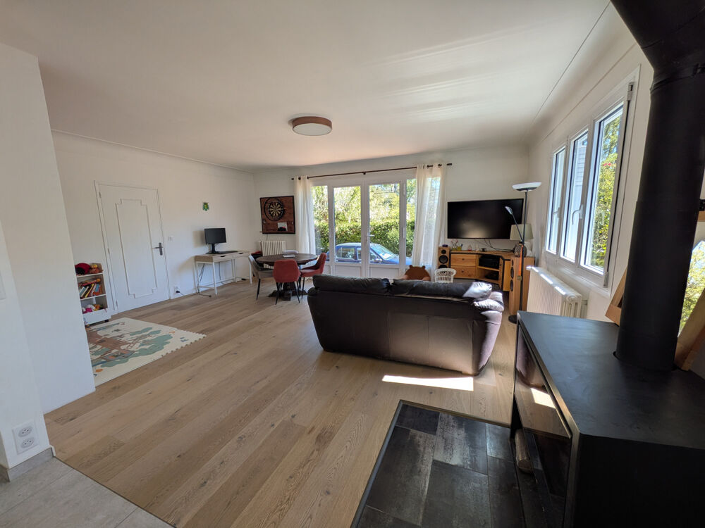 Vente Maison maison plain pied rénovée sur 1100m2 de parcelle Roques