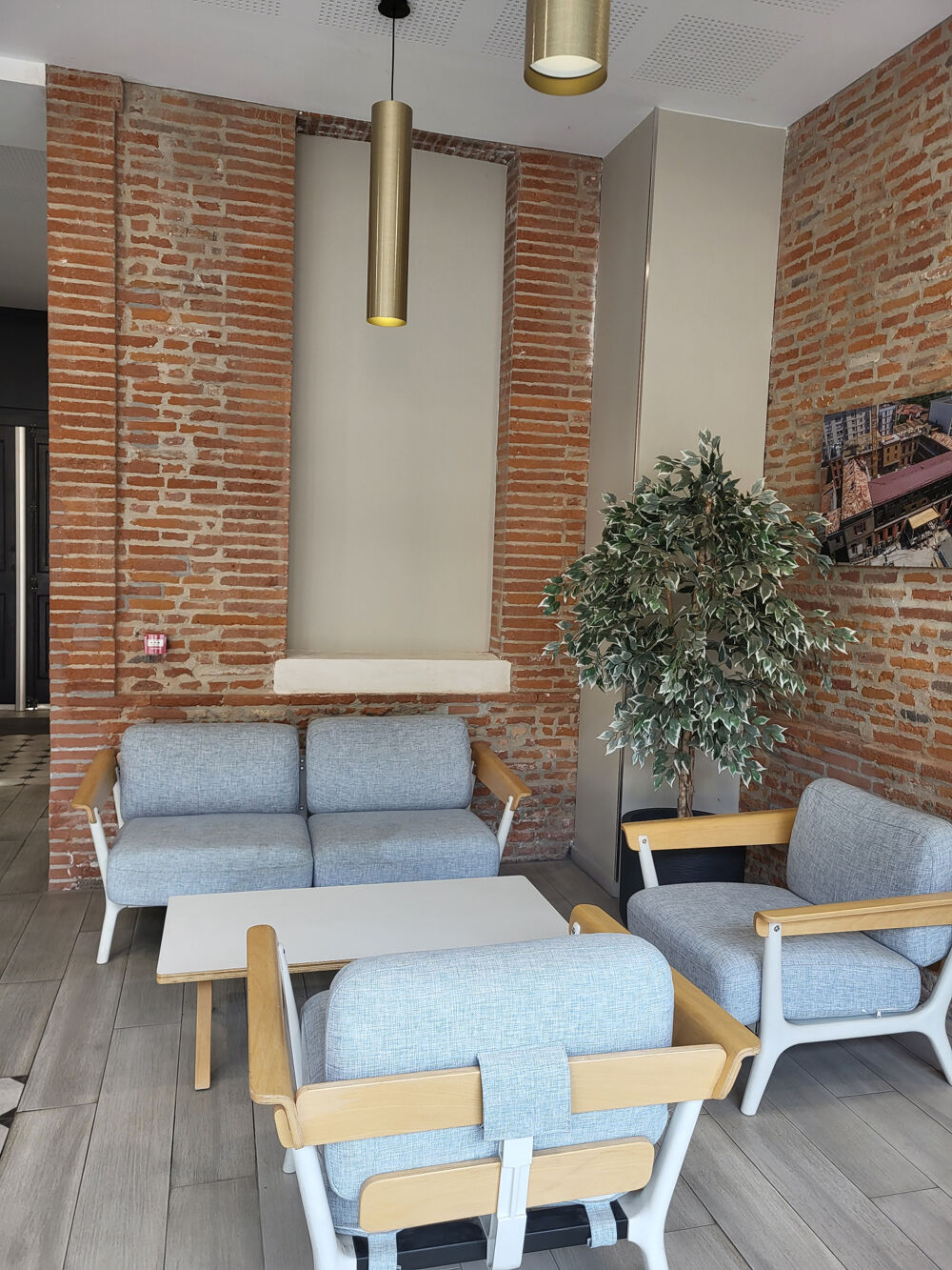 Location Appartement 31400 TOULOUSE: Studio meublé dans campus universitaire Toulouse