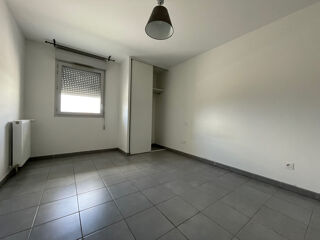  Appartement à louer 3 pièces 60 m²