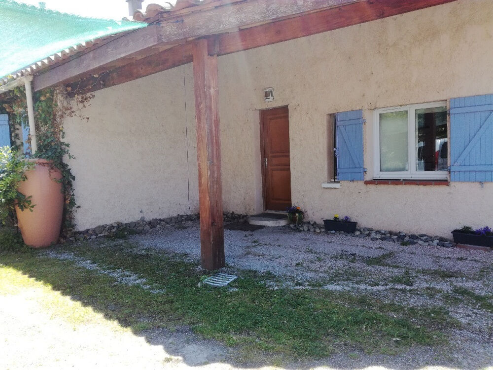 Location Appartement CUGNAUX: Loue appartement T1 Cugnaux