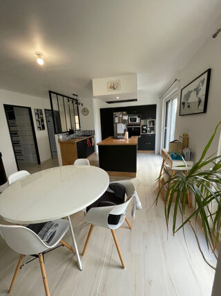  Maison à louer 4 pièces 92 m²
