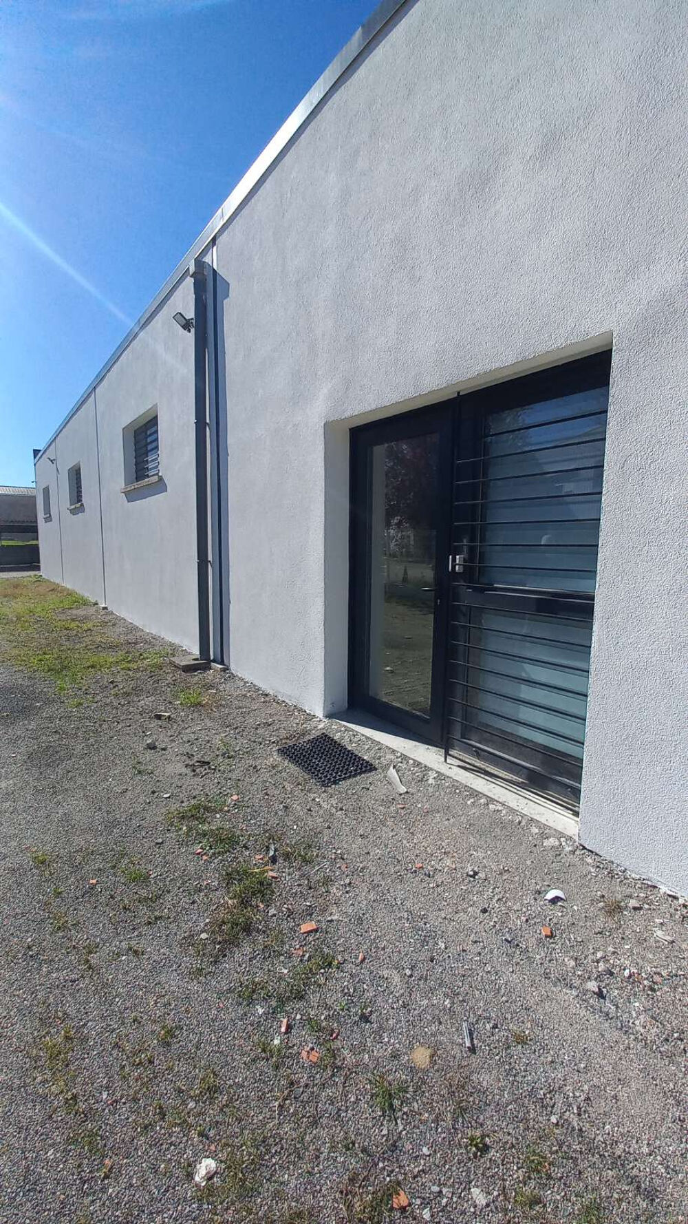   Local professionnel ou commercial de 65m2 - TOULOUSE Zone Thibault (31100) Toulouse