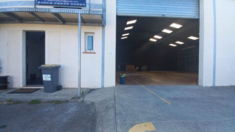   31600: LOCAL COMMERCIAL avec bureaux 