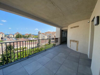  Appartement  vendre 4 pices 90 m