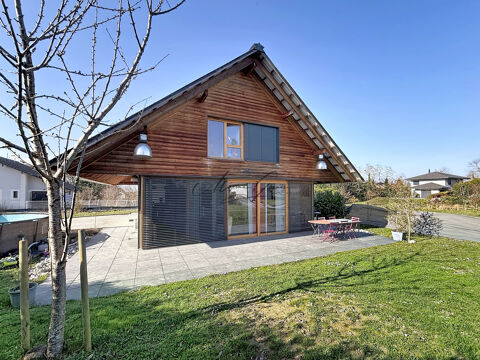   Maison d'architecte - 4 chambres  - Terrain 911 m2 Maison - 5 pi�ce(s) - 140 m�