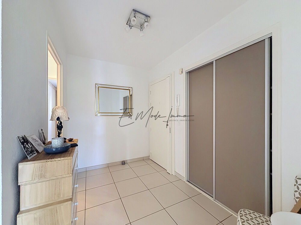 Vente Appartement Appartement 3 Pièces de 69,14 m2 avec balcon Sud, parking et cave Bourg les valence
