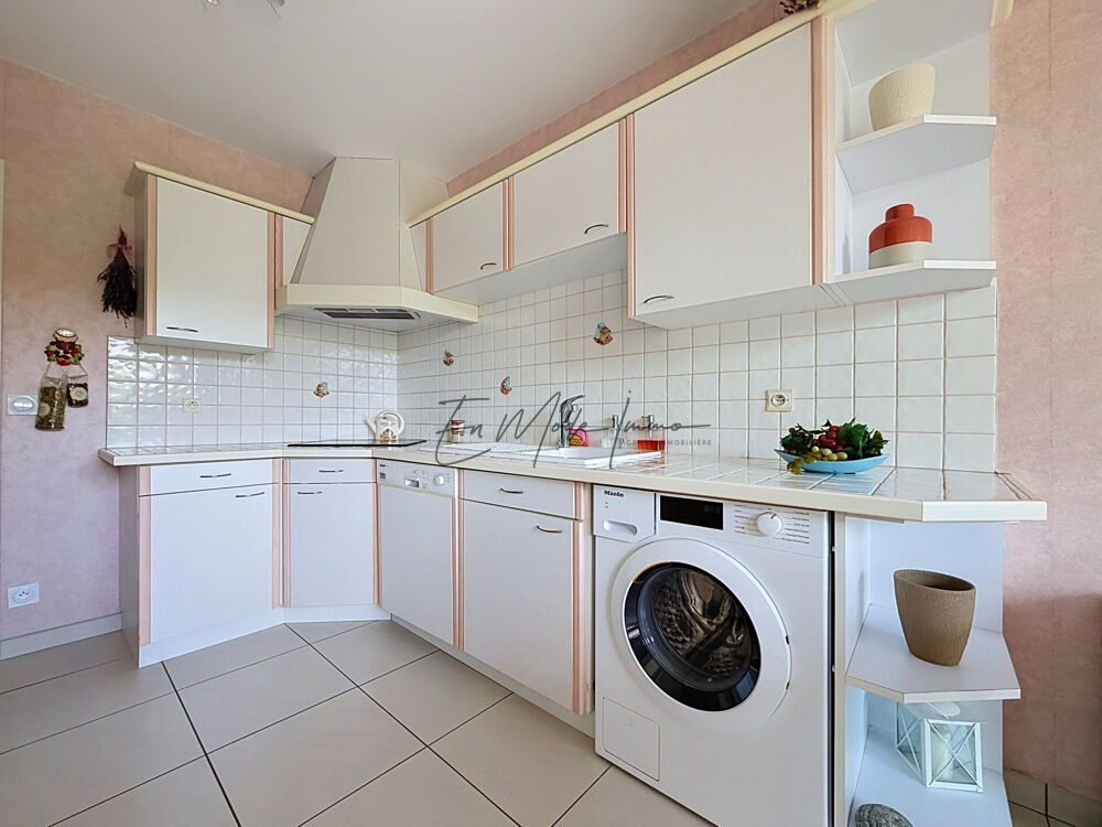 Vente Appartement Appartement 3 Pièces de 69,14 m2 avec balcon Sud, parking et cave Bourg les valence