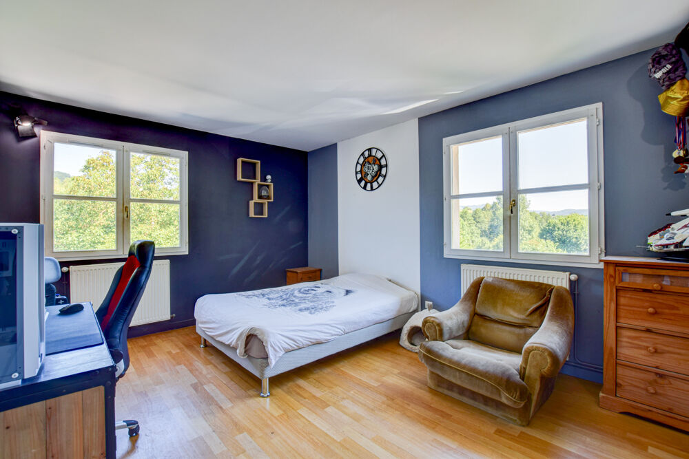 � vendre  Propri�t�/ch�teau Saint-�tienne-de-Crossey (38960)