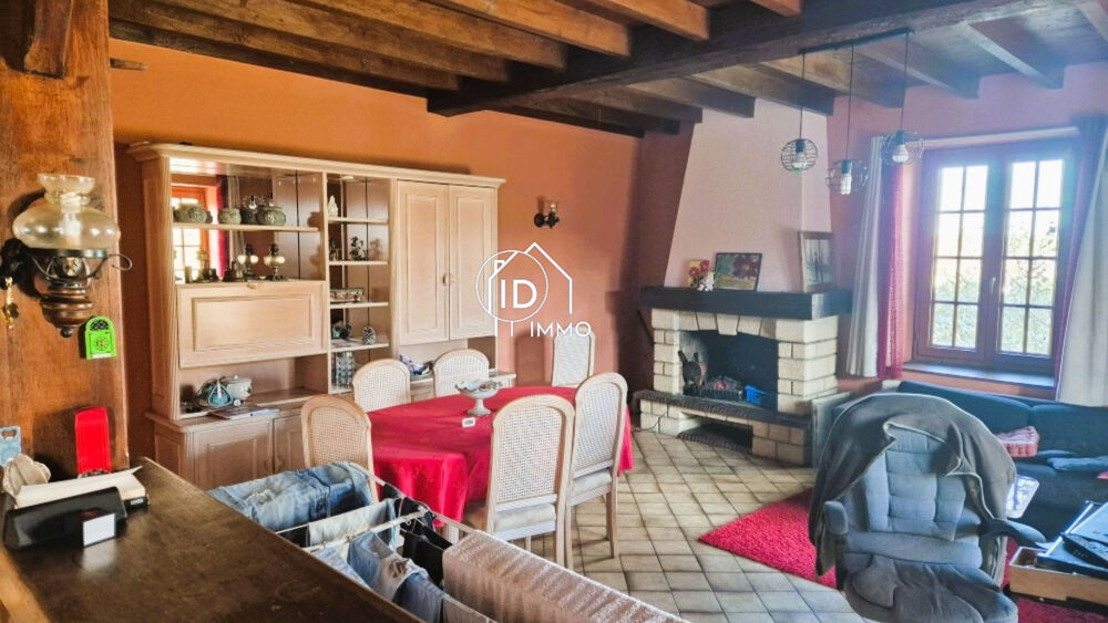 Maison, dépendances, terrain à la campagne