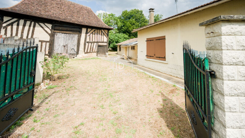 Maison 4 pièces 89 m² à St Martial D Artenset