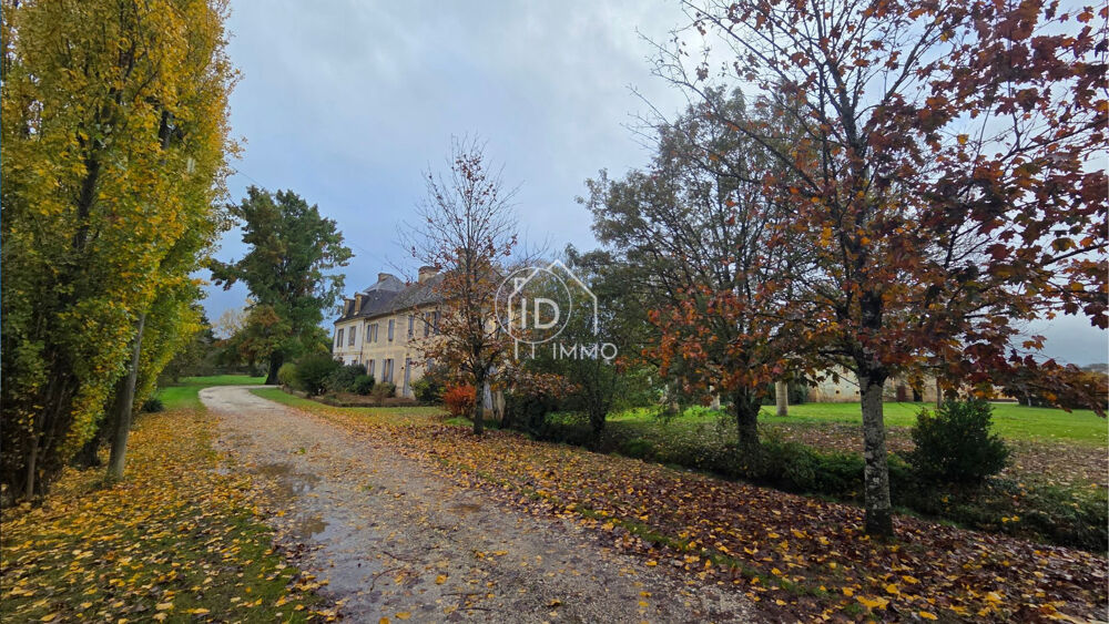 Maison 8 pièces 305 m² · à Bergerac · 305 m² · 442 000 €