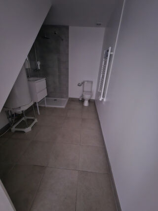  Appartement à louer 3 pièces 63 m²