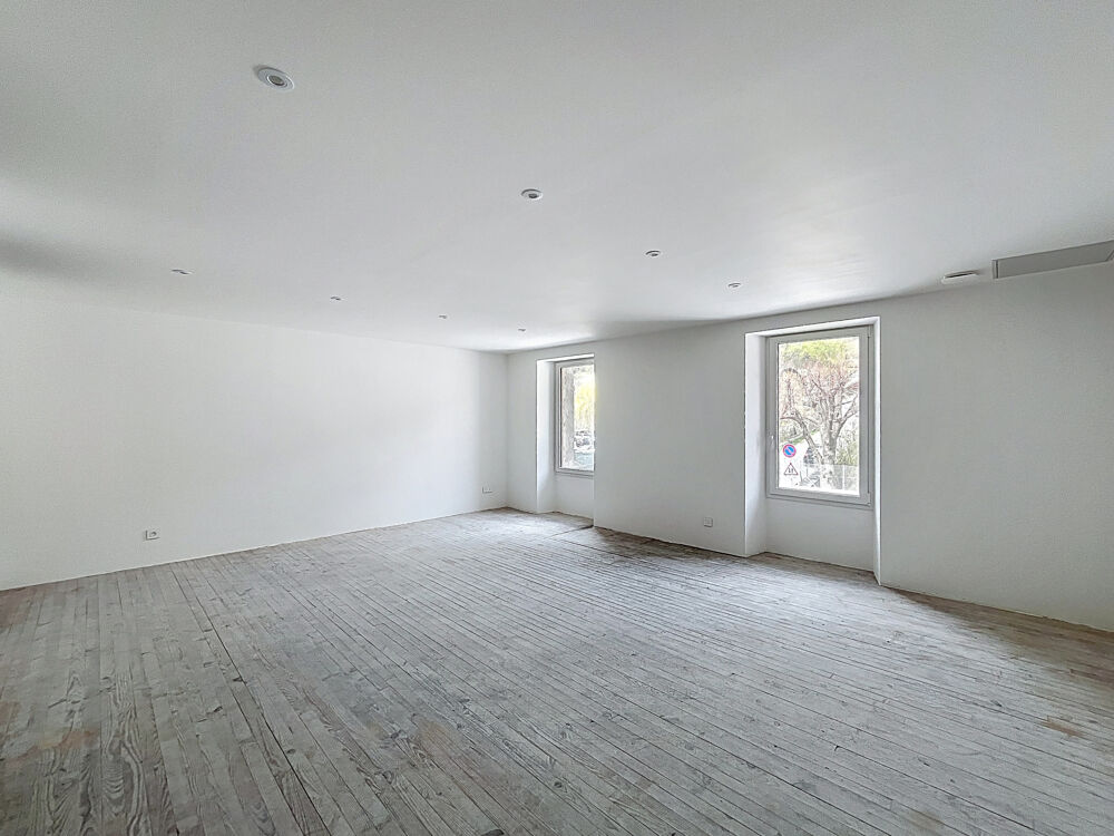 À vendre Appartement T3 rénové en plein centre de Barcelonnette (04400)