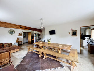  Maison à vendre 13 pièces 365 m²