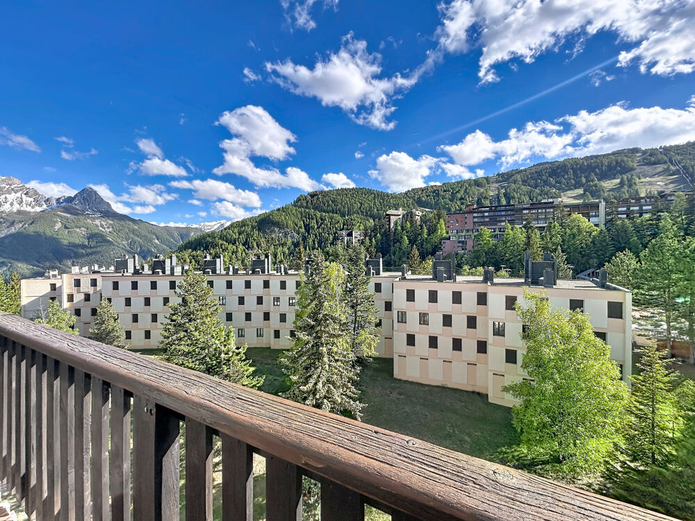 Duplex 41m2 Station de Praloup Résidence La Sapinière + local à skis