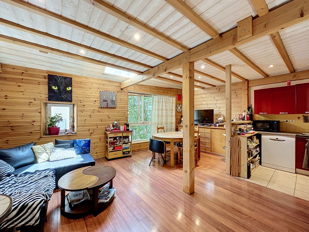 Maison de village avec triplex et studio indépendant Coeur historique de Barcelonnette