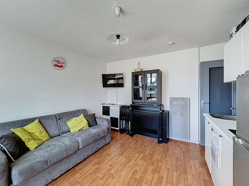 Vente Appartement Studio 22,61 m2 avec grand balcon au cœur de la station du Sauze   Idéal résidence secondaire ou investissemen Enchastrayes