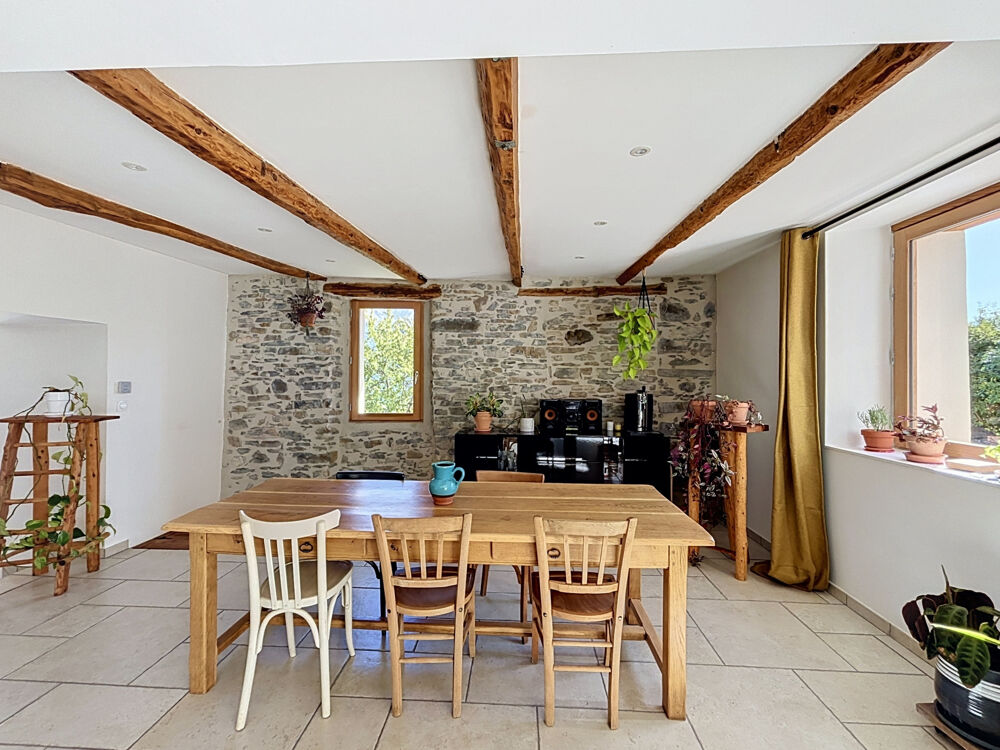 à vendre  Maison Les Thuiles (04400)