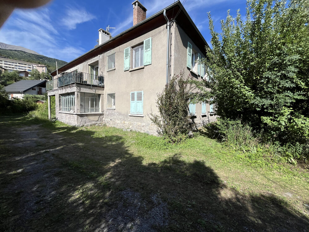 Vente Appartement Barcelonnette : grand appartement en vente , rénovation globale Barcelonnette